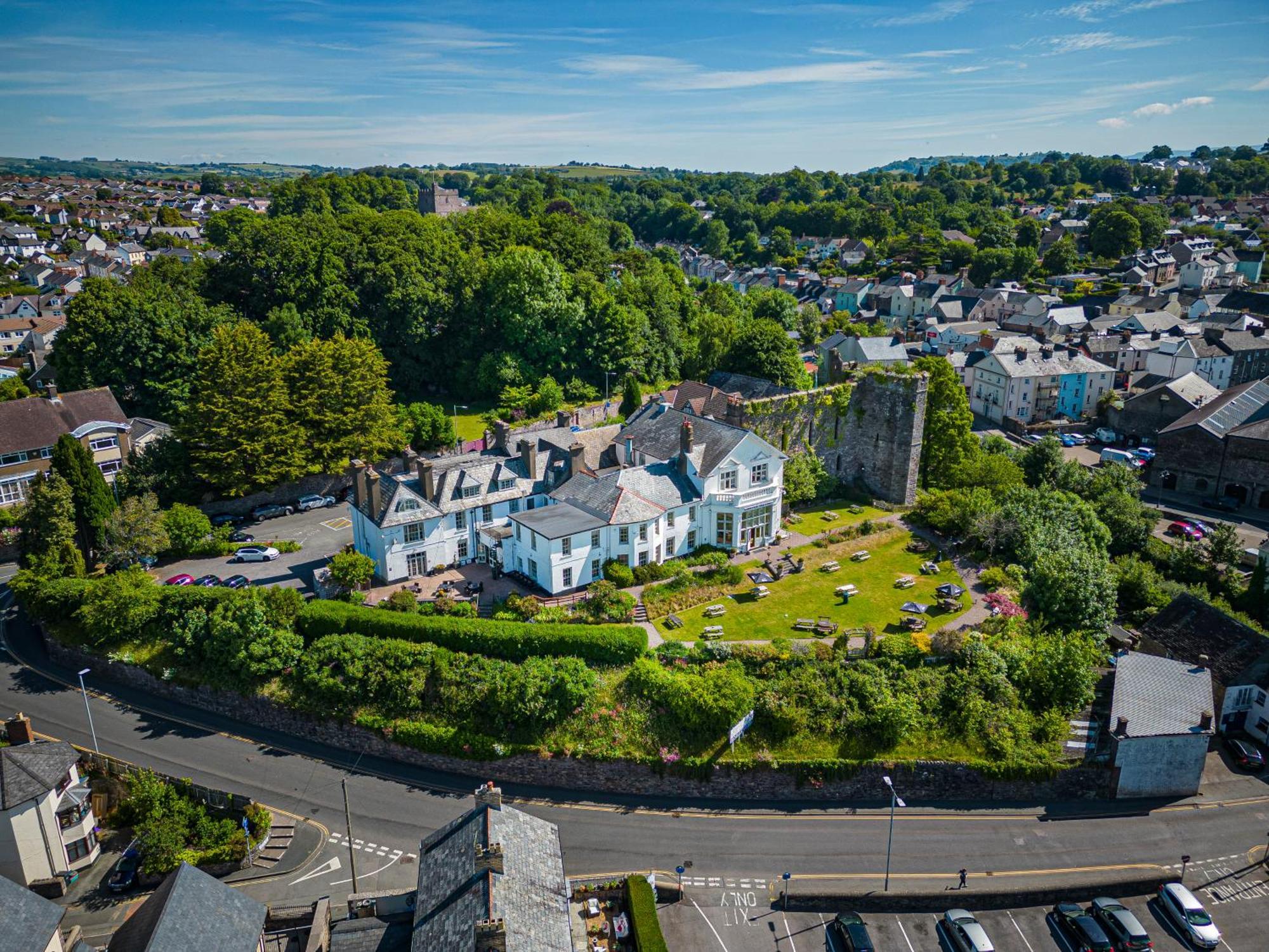 The Castle Of Brecon Hotel, Brecon, Powys Eksteriør bilde