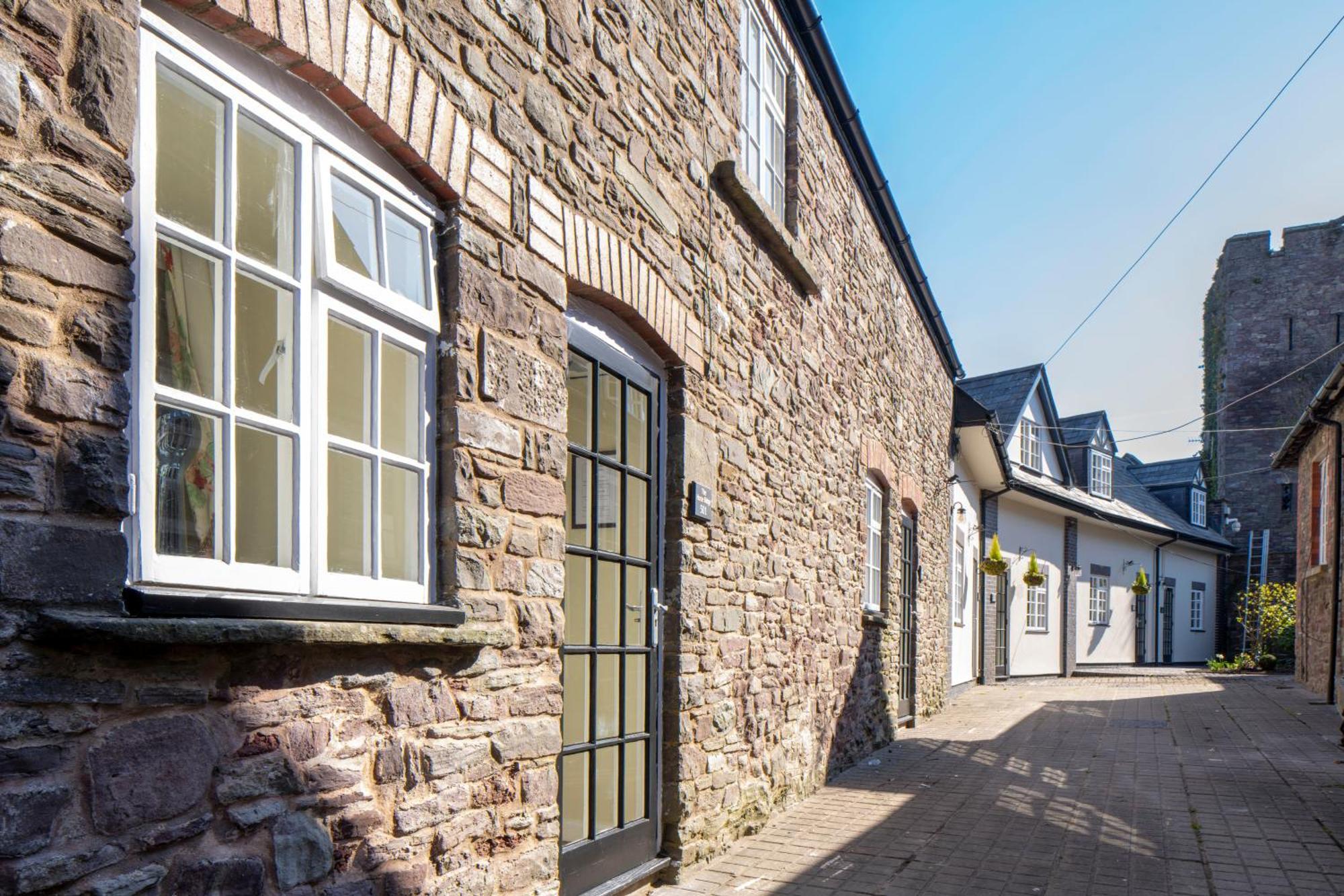 The Castle Of Brecon Hotel, Brecon, Powys Eksteriør bilde
