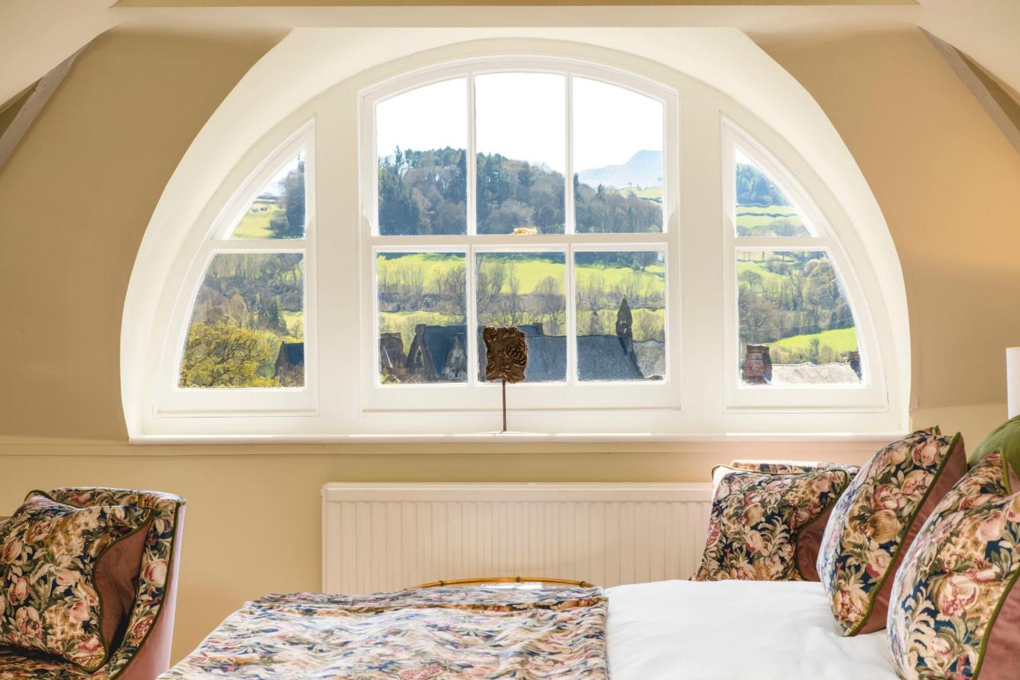 The Castle Of Brecon Hotel, Brecon, Powys Eksteriør bilde
