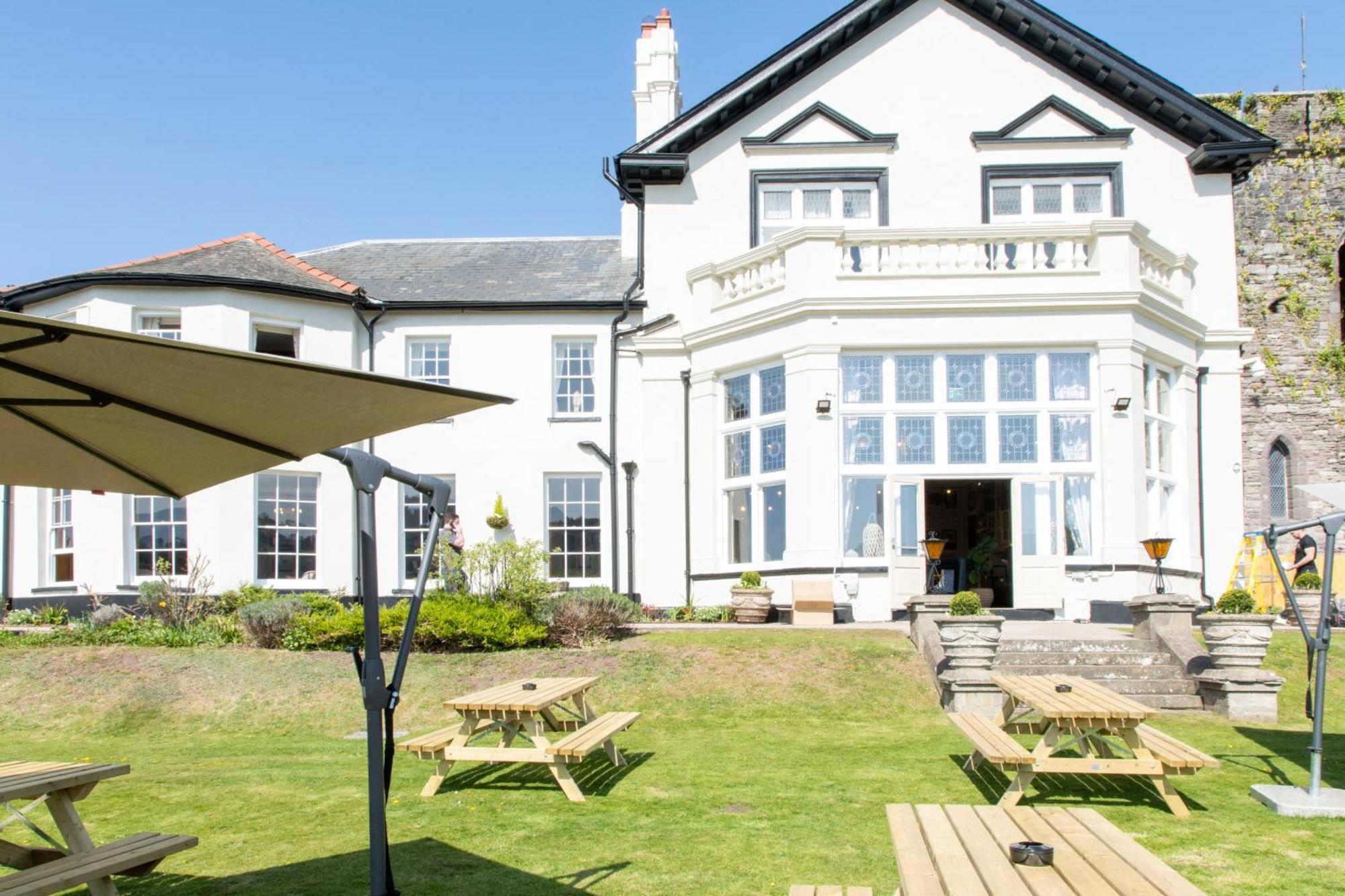 The Castle Of Brecon Hotel, Brecon, Powys Eksteriør bilde