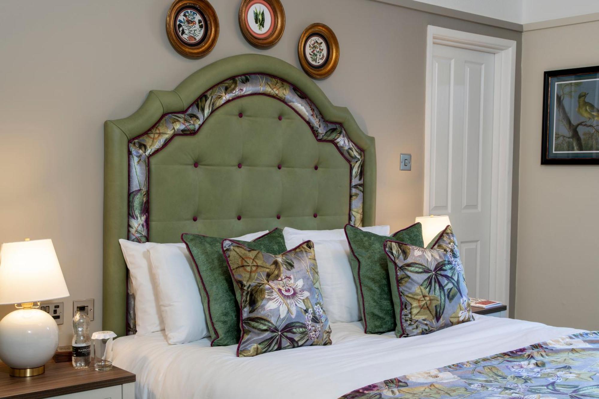 The Castle Of Brecon Hotel, Brecon, Powys Eksteriør bilde